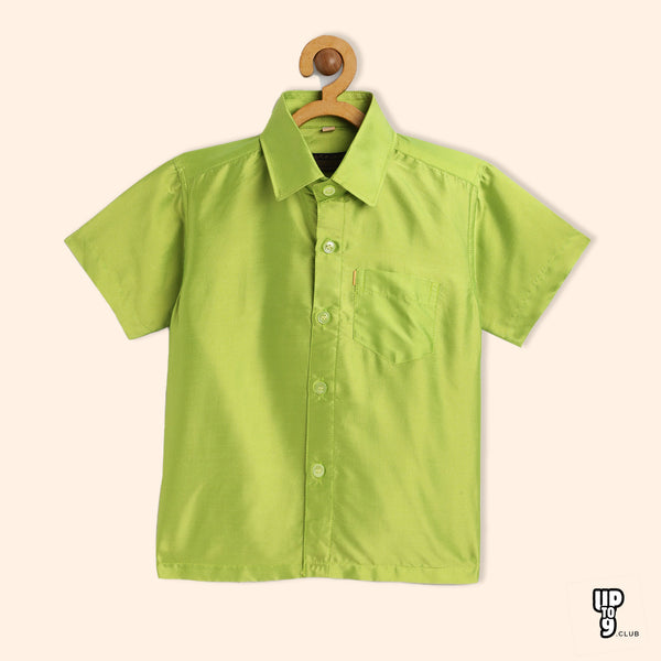 THANGAMAGAN PREMIUM Boys Green Original Regular Fit Solid Casual Shirt