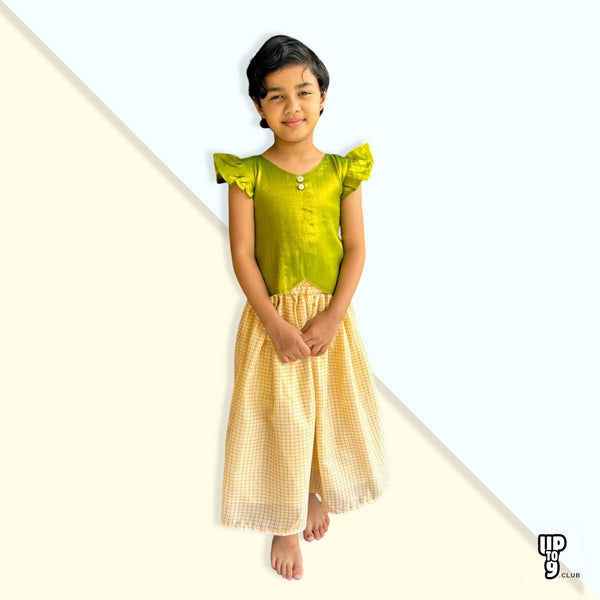 CHEALA FAB'S PREMIUM ethnic pure Cotton Silk Lehenga Choli Set, Green designed Top With Full Length Checked Designed skirt Pattu Pavada
